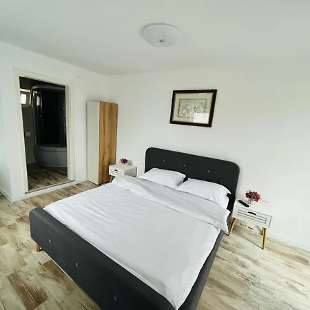 Apartman 3c Delux 3 Brassó