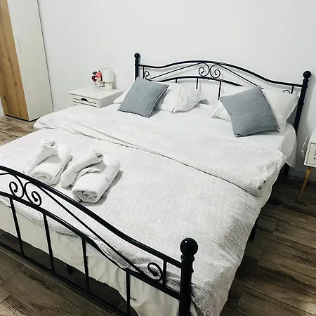 Апартаменты 3c Delux 3