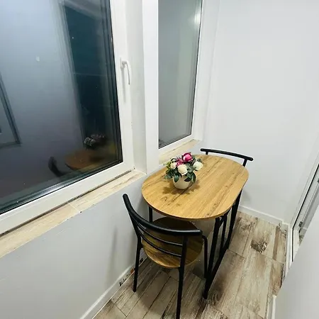 3c Delux 3 Apartman Brassó
