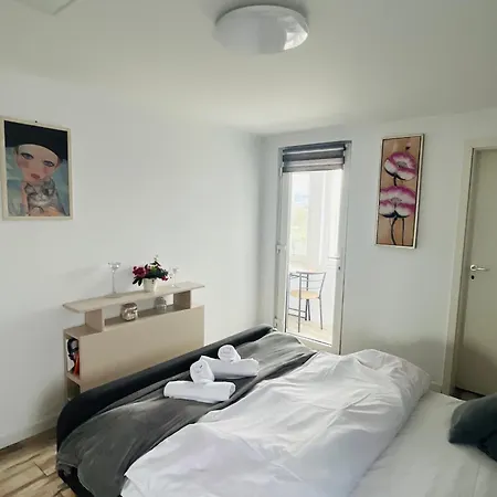 3c Delux 3 Apartman Brassó