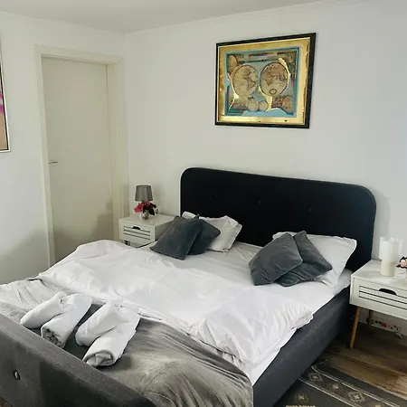 3c Delux 3 * Brașov