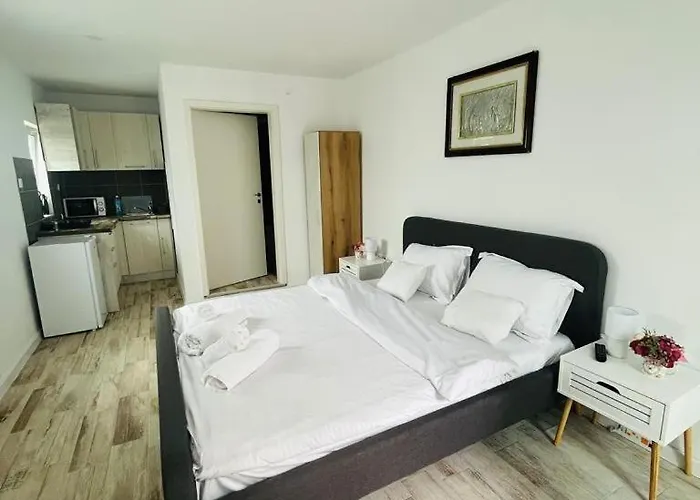 3c Delux 3 Appartement Braşov